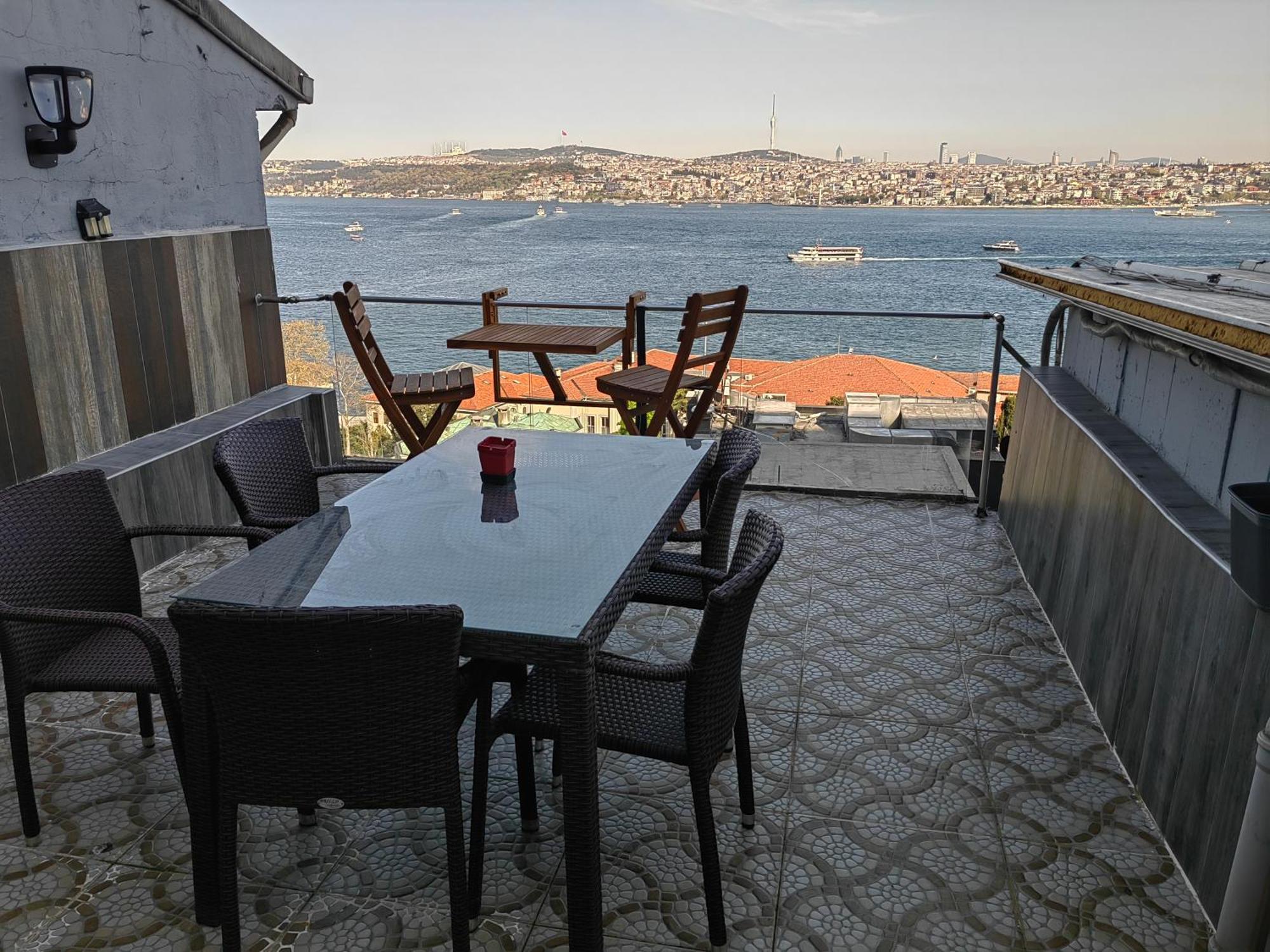 Bosphorus Menekshe Rezidances Appartement Istanboel
