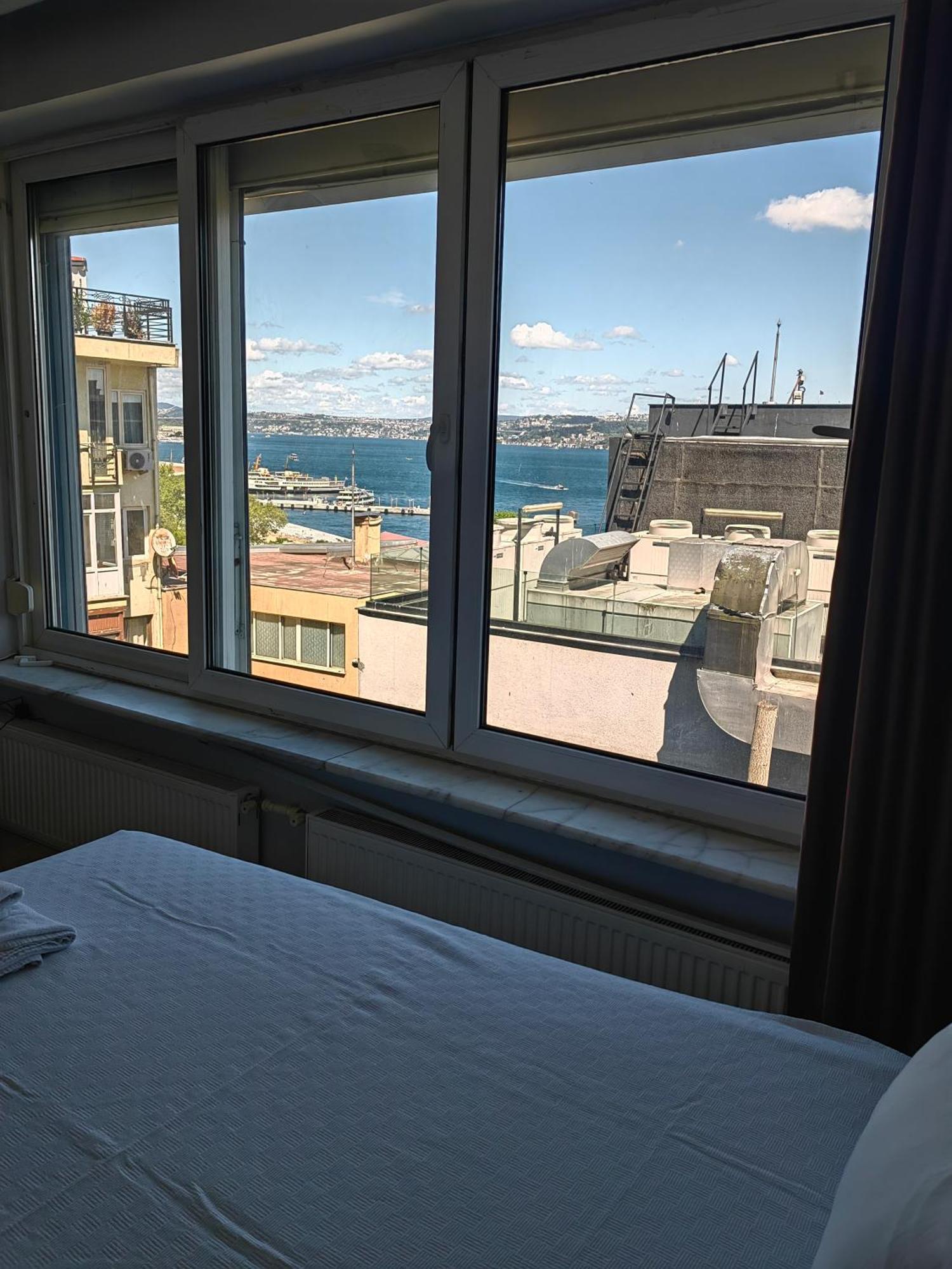 Bosphorus Menekshe Rezidances Appartement Istanboel